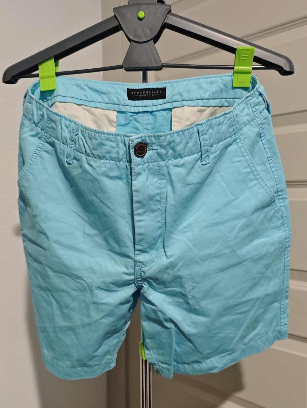 Aeropostale Men’s Sky Blue Flat-Front Casual Shorts Size 32